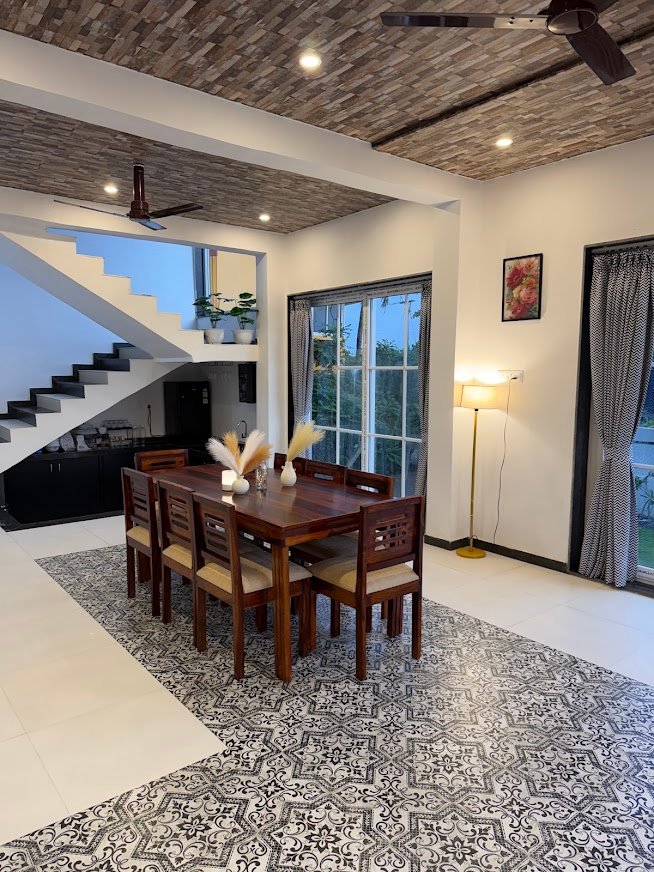 Coastal Diaries Restaurant — Dining area