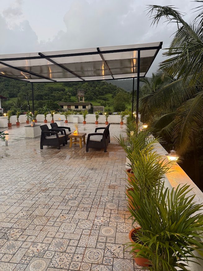 Coastal Diaries Restaurant — Outdoors