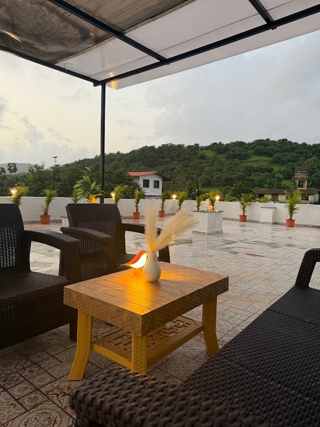 Coastal Diaries Restaurant — Outdoors