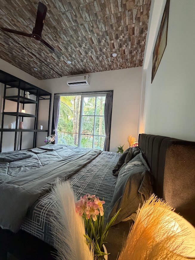 Coastal Diaries Restaurant — Bedroom