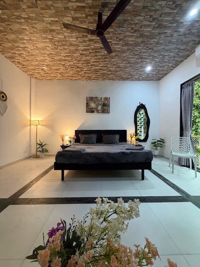 Coastal Diaries Restaurant — Bedroom