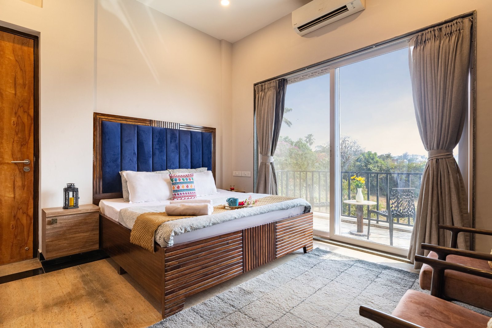Emerald 30 — Bedroom