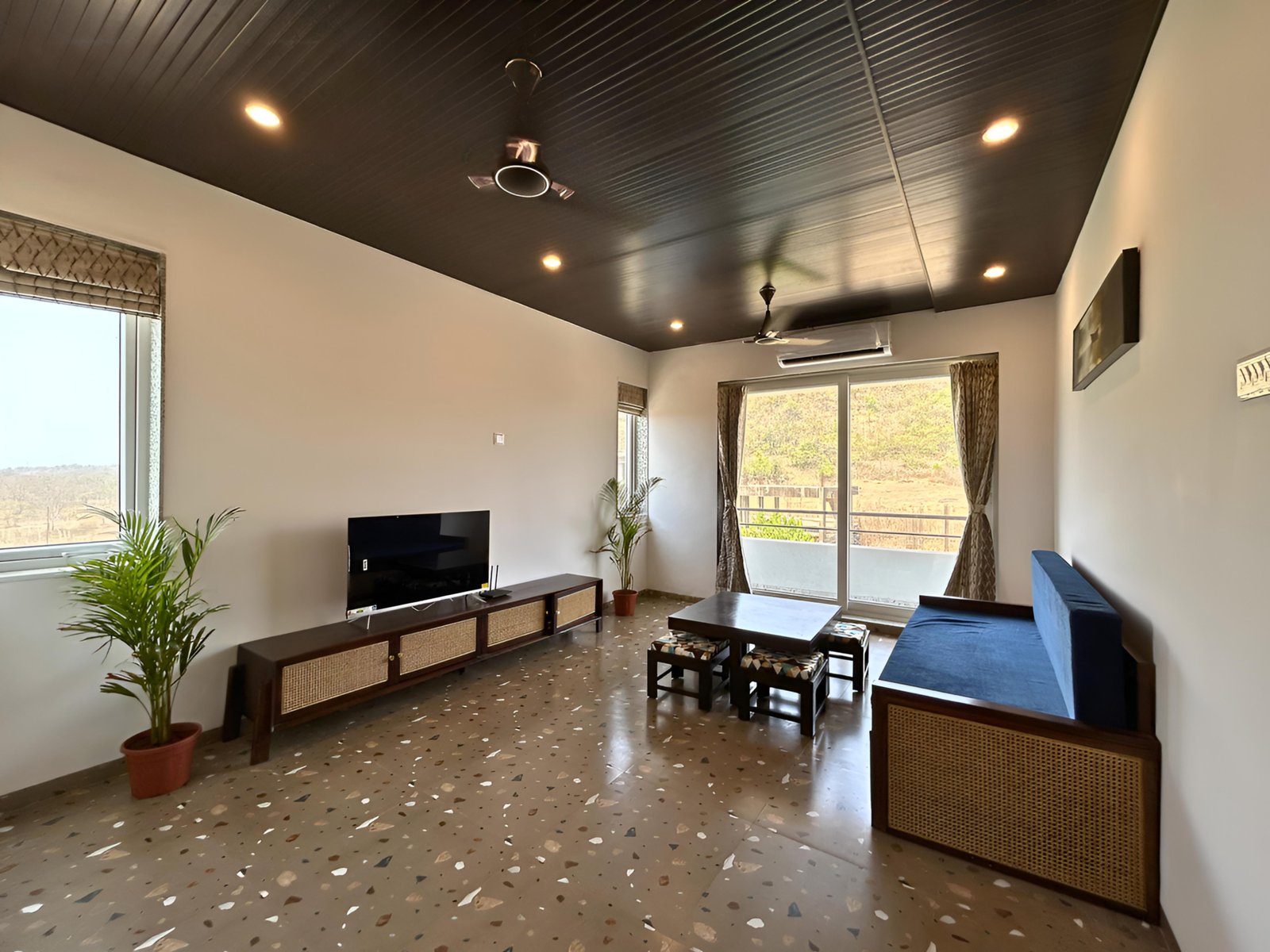 Salt Wind Suites — photo 4