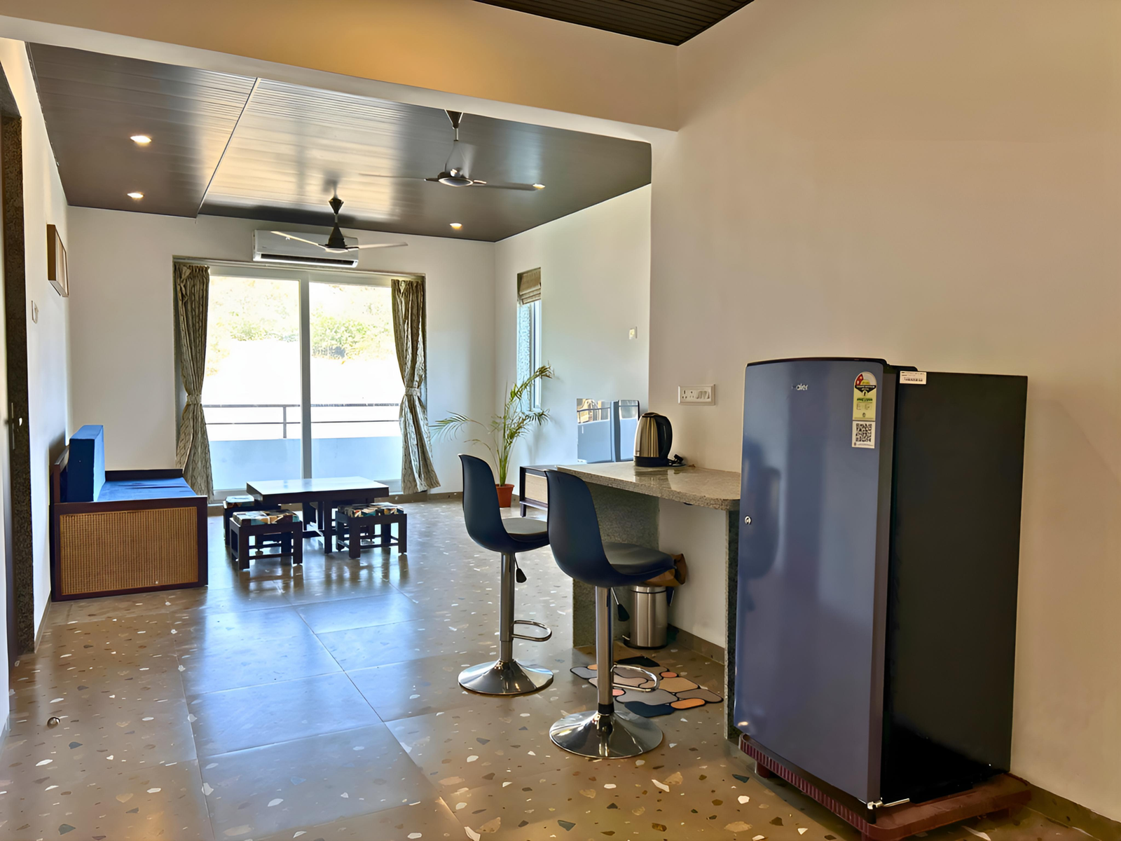 Salt Wind Suites — Living room