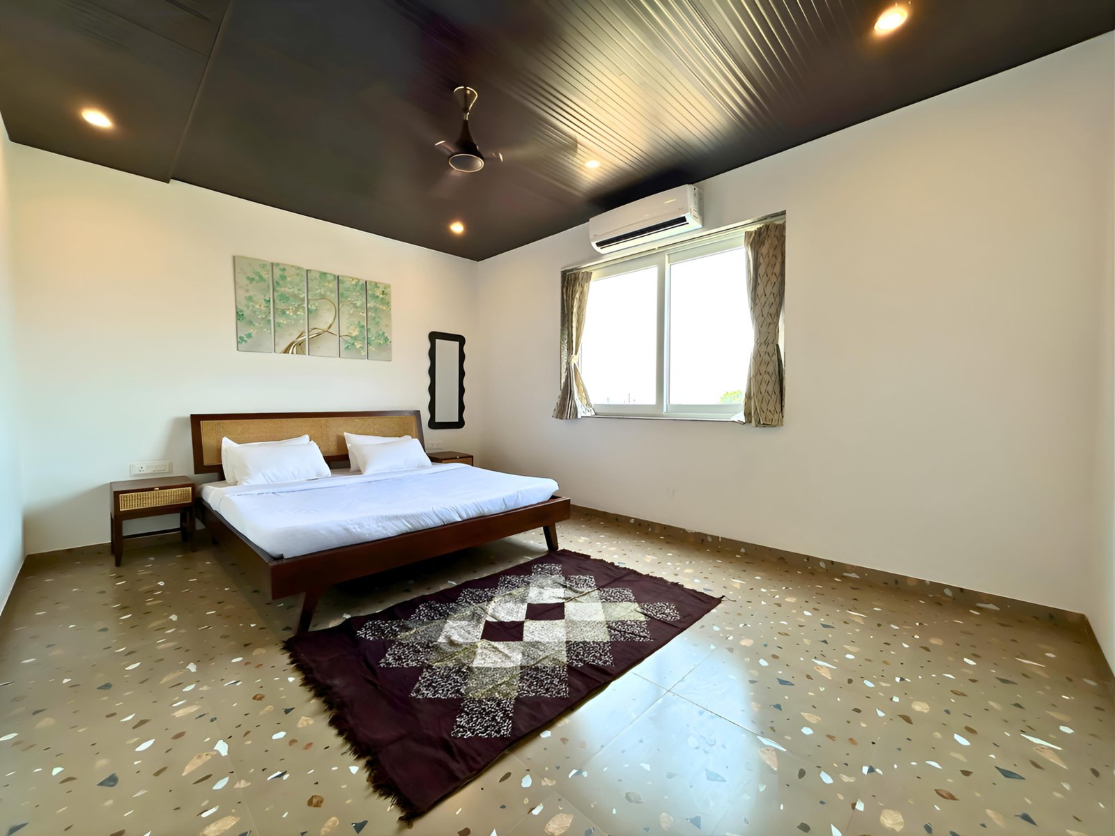 Salt Wind Suites — Bedroom