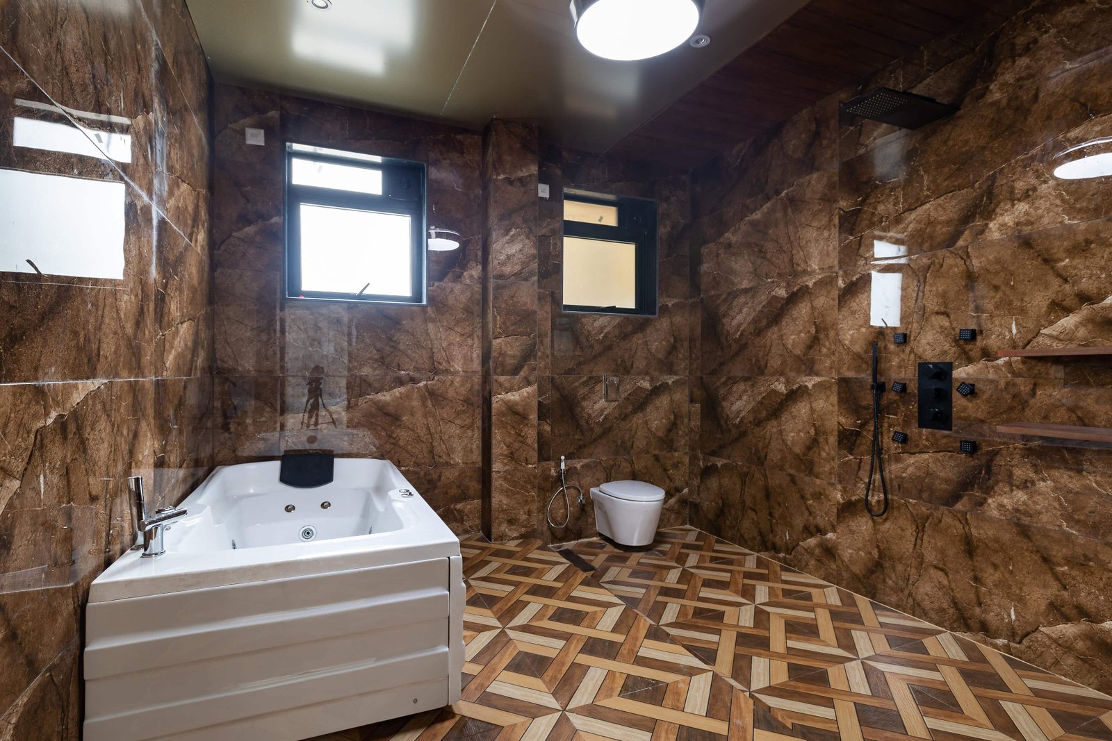 Villa Portia — Bathroom