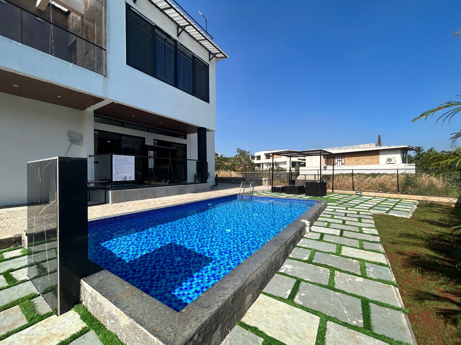 Villa Portia — Pool