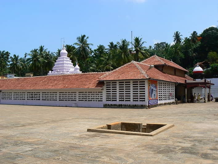 kadri-manjunath-temple