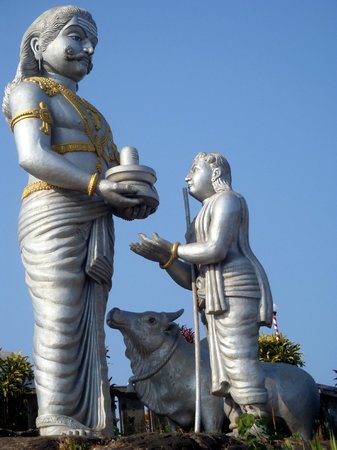 Ravan and Ganesha